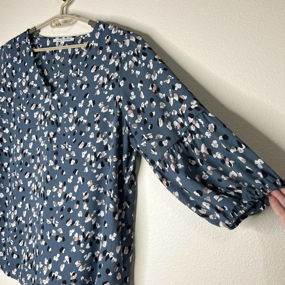 Collective Concepts Plus Size Blue Pink Abstract Leopard Print 3/4 Sleeve Top 2X - Picture 3 of 8